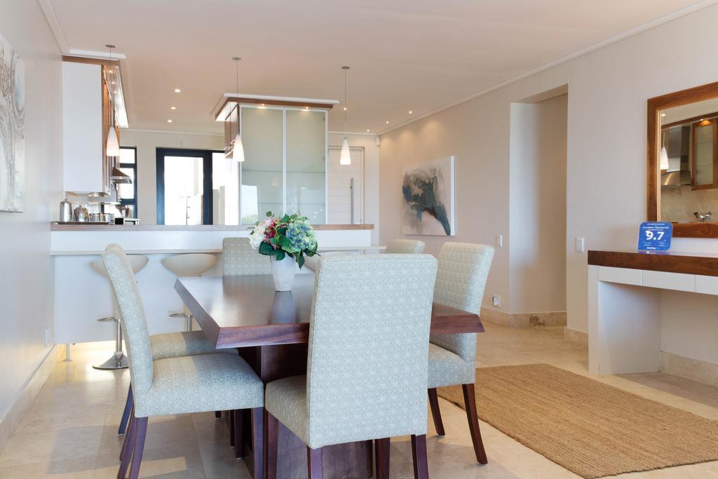 74 On Marine Apartment Херманус Стая снимка