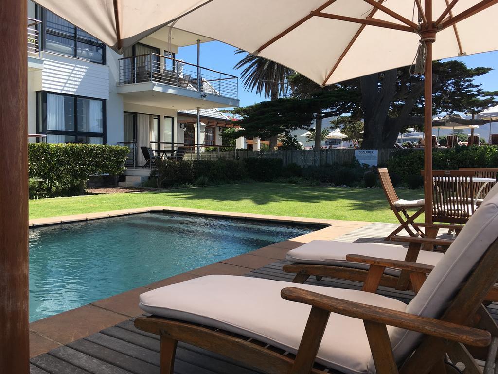 74 On Marine Apartment Херманус Екстериор снимка